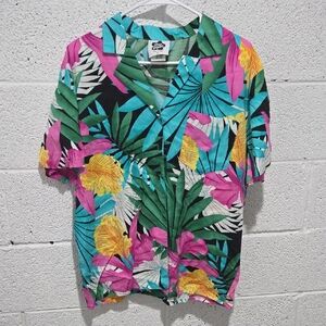 Hilo Hattie Pink and Green Tropical Men's Shirt